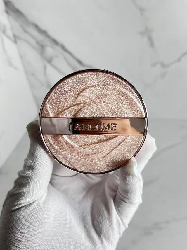 High-quality 100% Lanc?me Aqua Glow Cushion 14G! Shades: W10, P10, N10. DDD