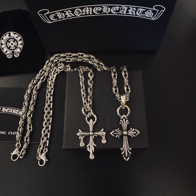 This is the coolest Chrome Hearts necklace ever! It's a must-have! Factory direc