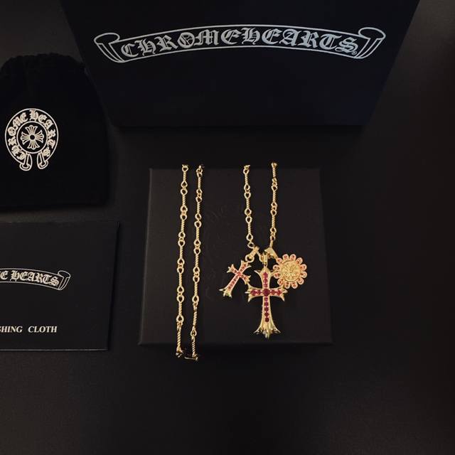 This is the coolest new Chrome Hearts necklace ever! It's a must-have! Factory d