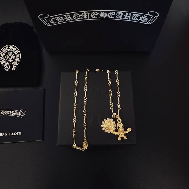 This is the coolest Chrome Hearts necklace ever! It's a must-have! Factory direc