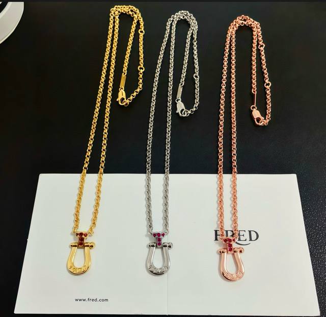 Fred full diamond horseshoe buckle necklace, high-end custom-made, boutique mate