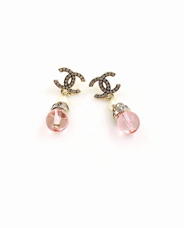 Ch*Nel Latest Cc Pink Gourd Earrings, identical to Zp, made of brass.