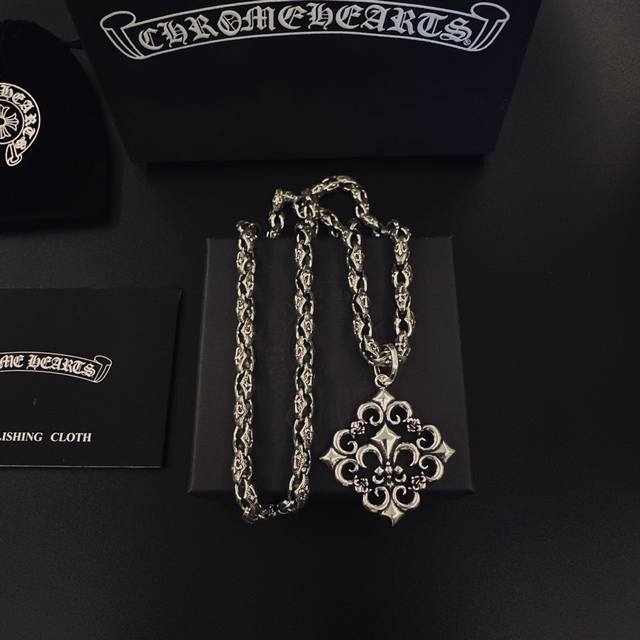 Hot Item Recommendation Chrome Hearts Necklace, Super Cool! Chrome Hearts neckla