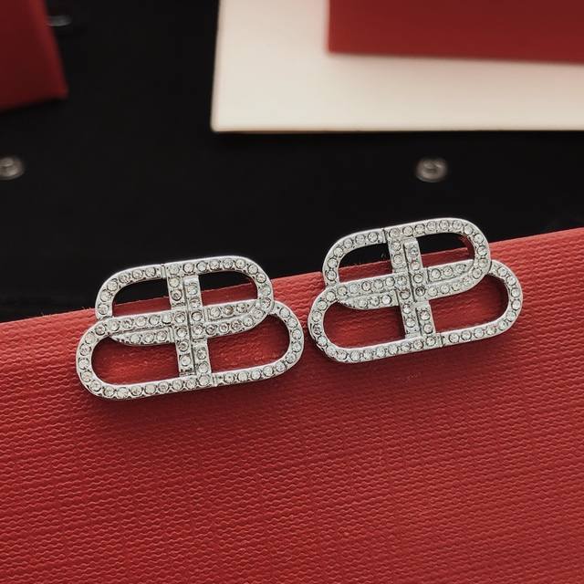 2564612FFF, Item No. Bed0014, Balenciag* Latest silver Bb earrings, identical to