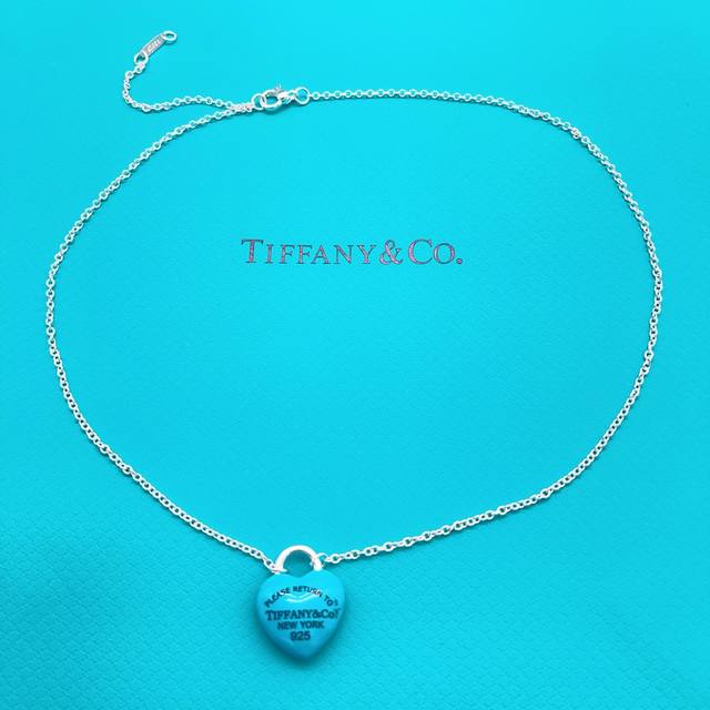 Tiffany Blue Heart Silver Necklace, made of the same Z batch of brass, is very p