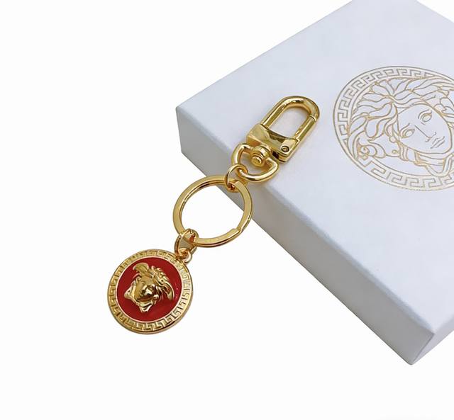 New Versace Keychain Bag Buckle Latest Style Bag Charm Higher Grade Celebrity St