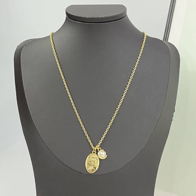 Celine Necklace Hot Selling Item New Arrival! Uniform Batch Celine Arc de Triomp