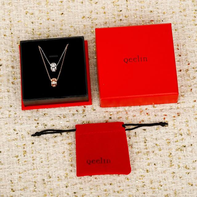 211983 We offer custom-made 18K gold and diamond versions, only producing genuin