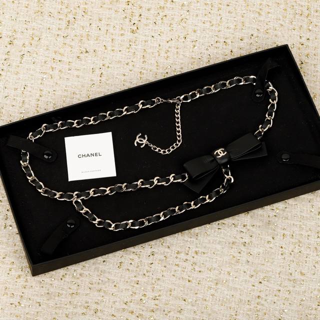 250913 We produce Zp22490! Bulk inquiries welcome. Black leather bow waist chain