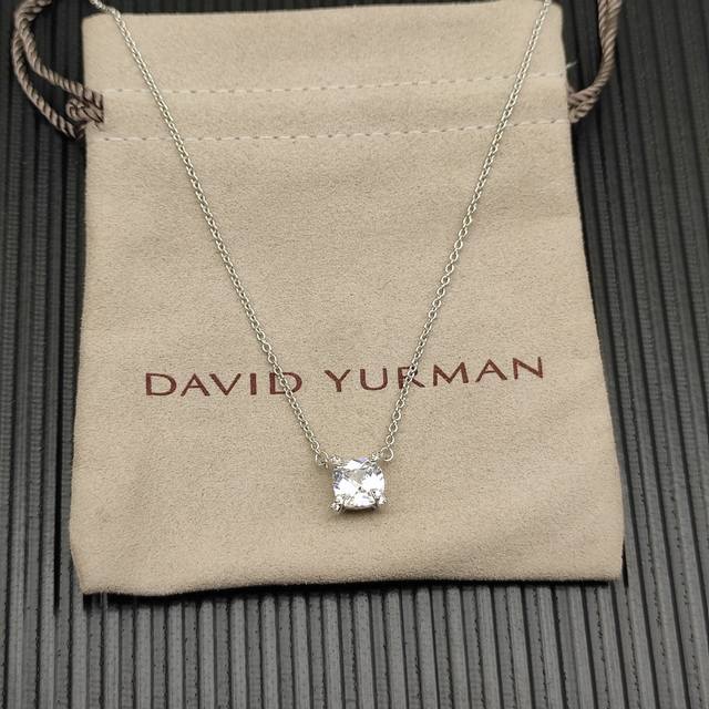 David Yurman Silver White Diamond Center Stone 8mm Four-Prong Necklace. Length 5