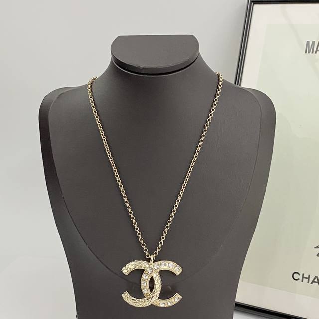 Code N1006 Chanel Necklace Hot Selling Item New Arrival Chanel 24 Light Gold Qui