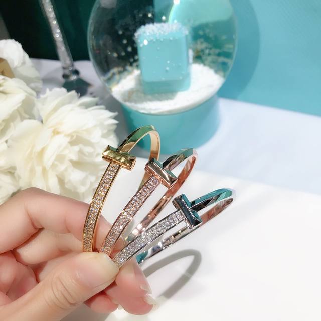 Tiffany T1 Series Wide Half-Diamond Bangle - Exclusive First Release, High-End C