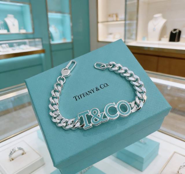 Tiffany & Co. bracelet, exquisite silver version, celebrity style, vintage distr