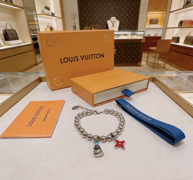 High-quality Louis Vuitton LV bracelet, original single item, new model, retro t