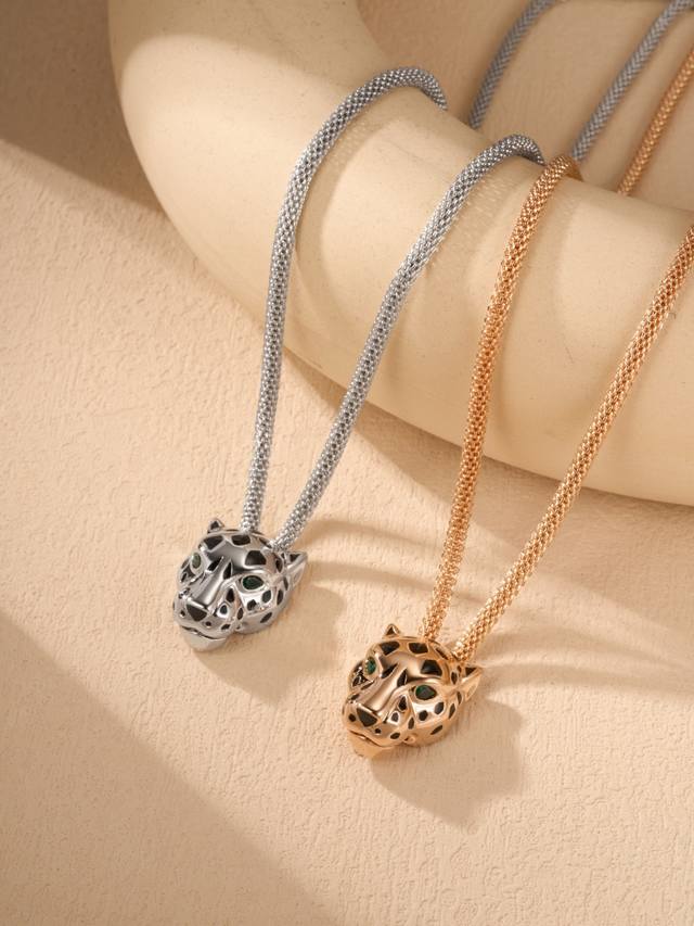 Material: V gold, rose gold, white gold Size: 70cm Length Imported high-end Ital