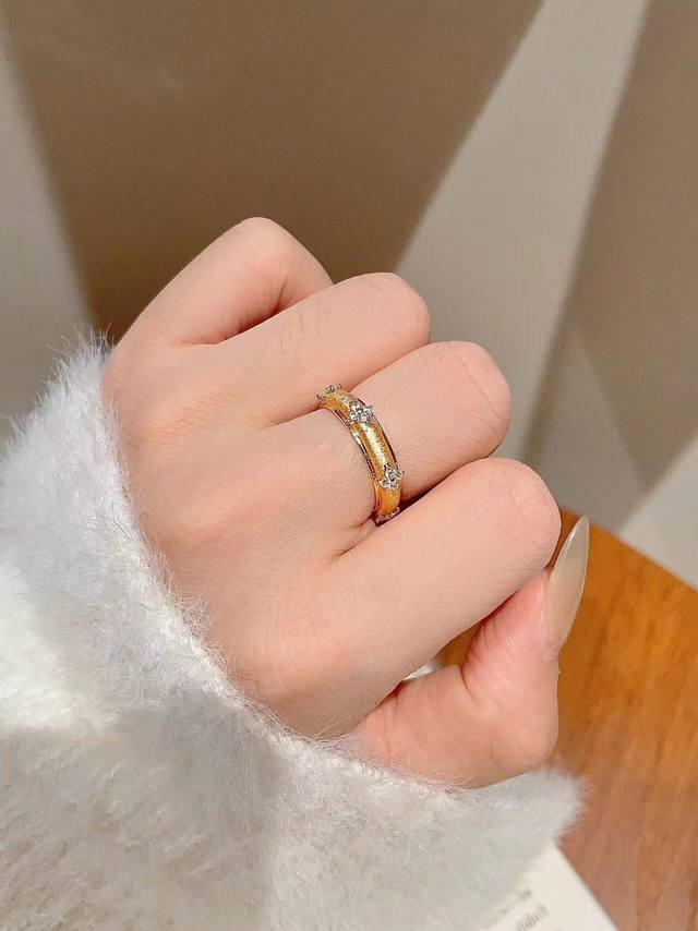 We have a large production volume, please consult customer Fu Colored Gemstone S