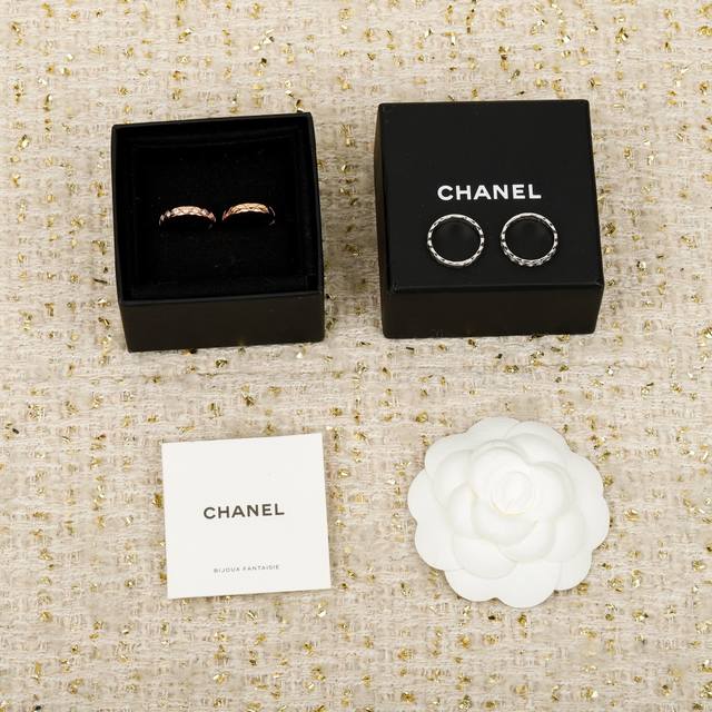 With or without diamonds. Our batch price is 13260 for the non-diamond version a