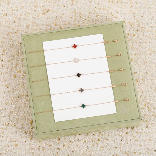 Retail version, green, gray, other colors 200 DDD. We produce Mini bracelets Z-w